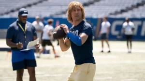 Glen Powell in Chad Powers